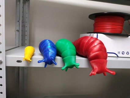 engrandecido rizado up amistoso babosa insectos 3d print model - Mito3D