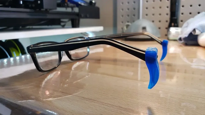 œil lunettes oreille soutien 3d modèles télécharger créalité nuage 3d print model - Mito3D