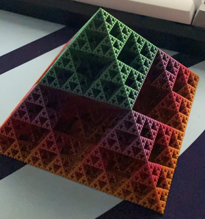 fraktal piramit vazo mod 3d modeller indir Creality bulut heykeller kültürel kalıntılar 3d print model - Mito3D