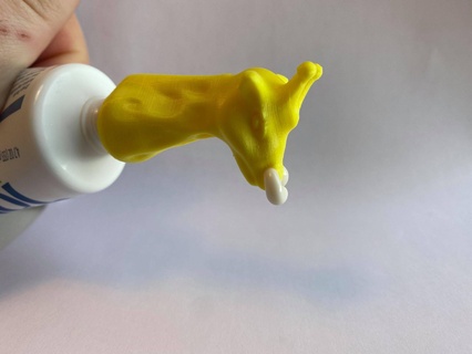 giraffa dentifricio cap domestico 3d print model - Mito3D