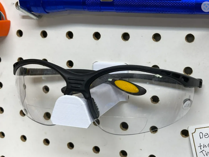 lunettes titulaire soutien accessoires 3d print model - Mito3D