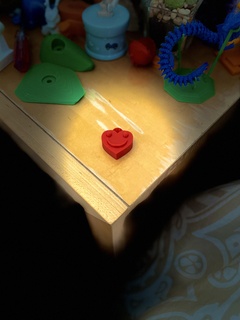 feliz coração chaveiro 3d print model - Mito3D