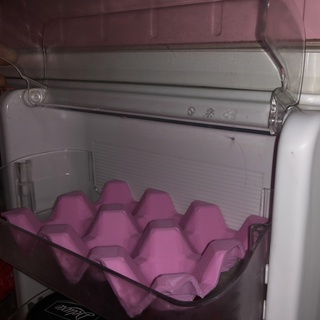 holder eggs n6 fridge smeg pink DIY 3d print model - Mito3D