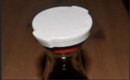 Kikkoman soja molho garrafa boné alimentos 3d print model - Mito3D