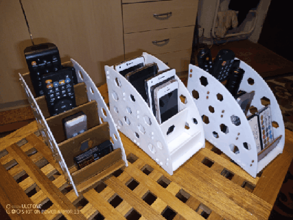 kitchen phone holder Workshop & Tools 3d print model - Mito3D