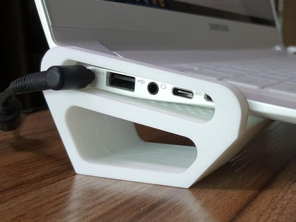 Laptop Stand 3d print model - Mito3D