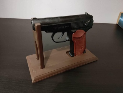 makarov pistola monitor casa 3d print model - Mito3D