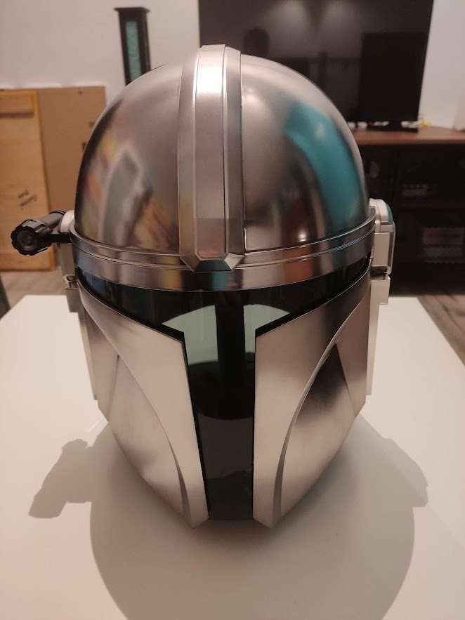 mandalorian base helmet stand - star wars Household 3D print model - Mito3D