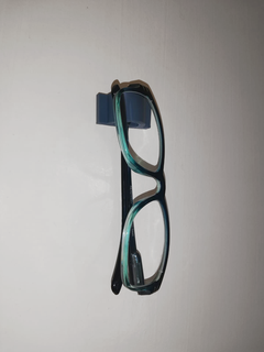 minimalistisch wall mounted Brille Halter Unterstützung 3d print model - Mito3D