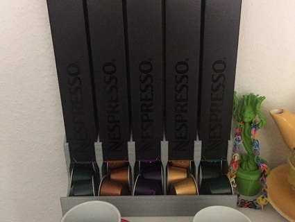 nespresso tasse distributeur nourriture 3d print model - Mito3D