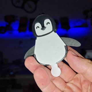 pinguino in movimento mani chiave appendiabiti hardware necessario 3d print model - Mito3D