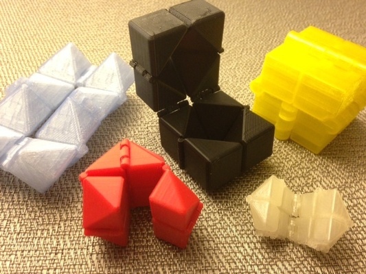 print-in-place fidget cube 3d models download creality cloud 3d print model - Mito3D