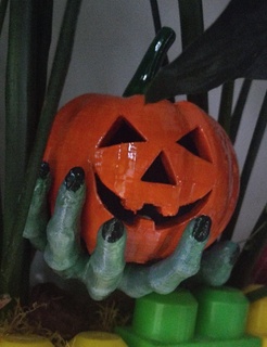 pumpkin zombie hand Others 3d print model - Mito3D