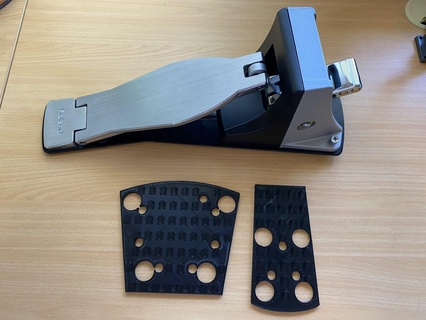 roland kt-10 slip resistant base plates Others 3d print model - Mito3D