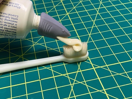 tiburón cabeza pasta dental sombrero copa 3d modelos descargar crealidad nube casa 3d print model - Mito3D