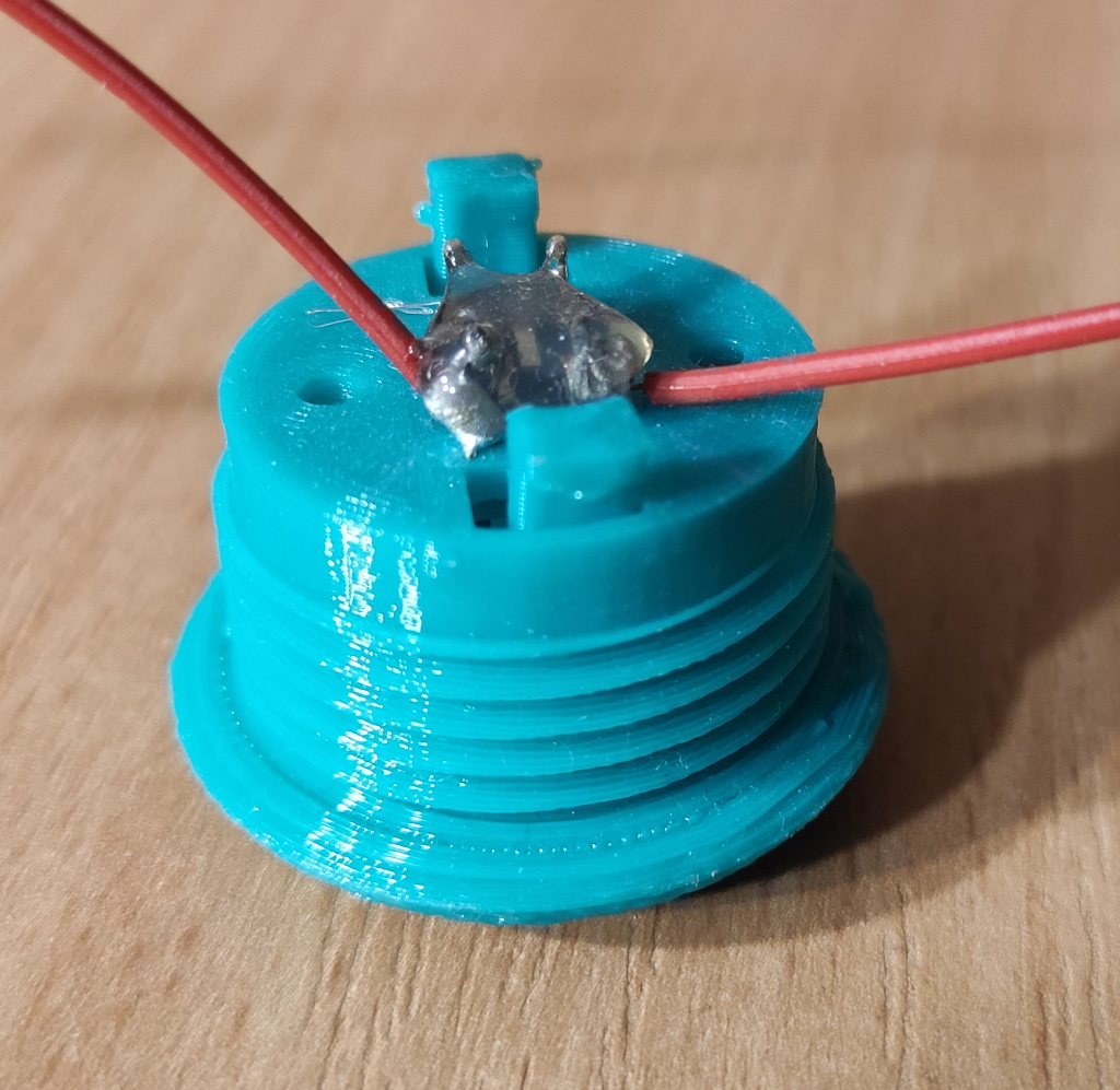 pequeno botão micro interruptor 3D print model - Mito3D