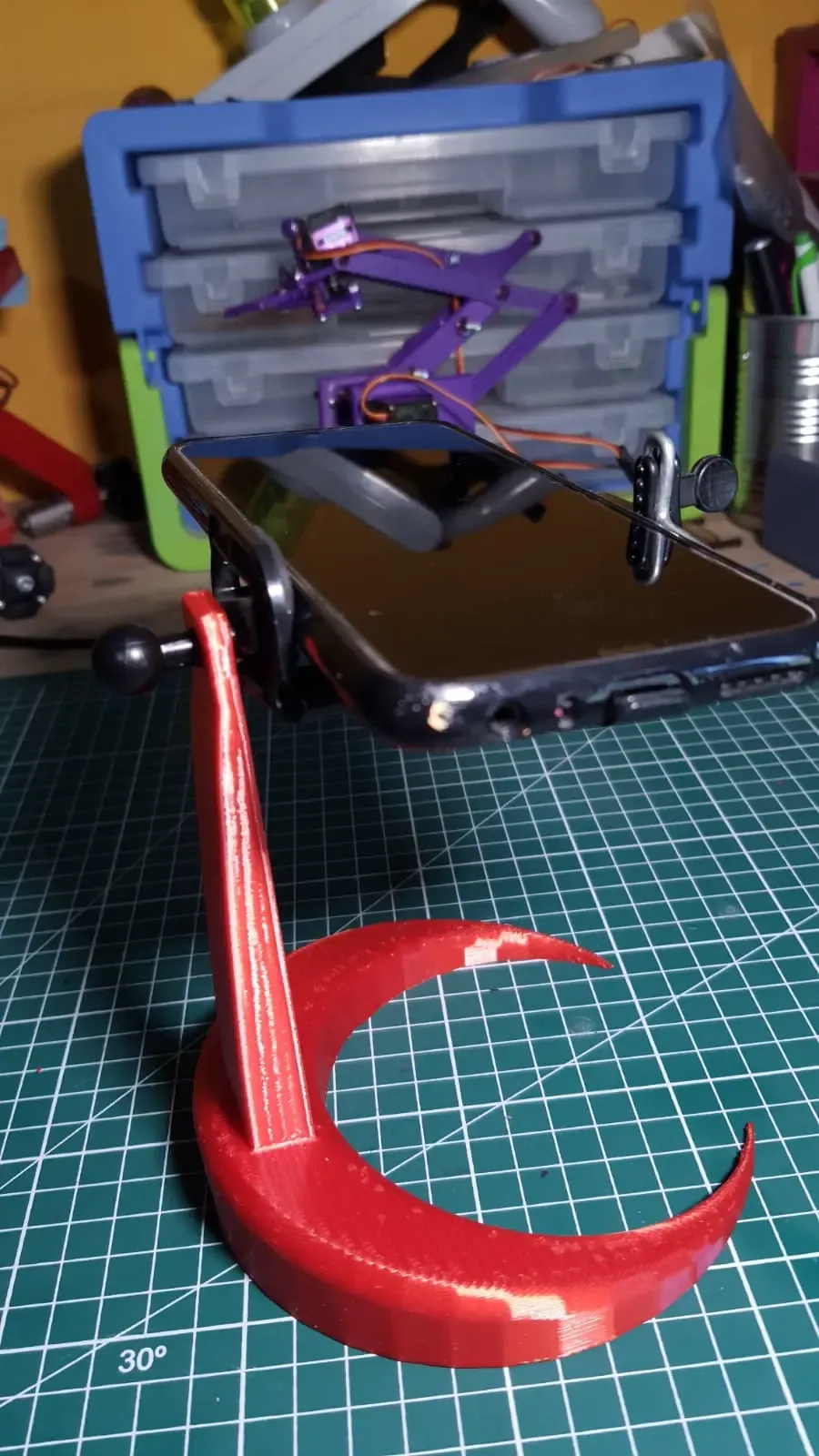 soporte para telefono telefon kulp destek 3d modeller indir creality bulut 3D print model - Mito3D