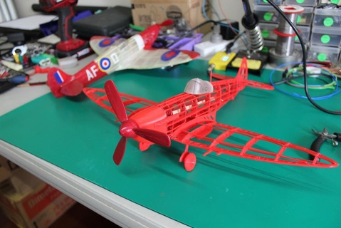 Spitfire Gummi Band Modell Flugzeug Spielzeug Autos 3d print model - Mito3D