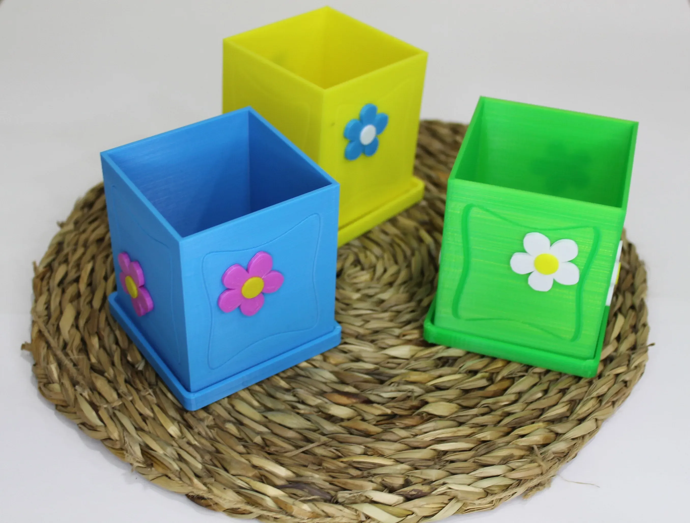 printemps planteur macétale 3d modèles télécharger créalité nuage 3D print model - Mito3D