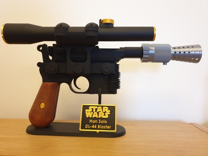 Star Kriege Han Solo dl 44 Blaster Film Stütze portierttoreali 3d Modelle download Realität Wolke Zeichen 3d print model - Mito3D