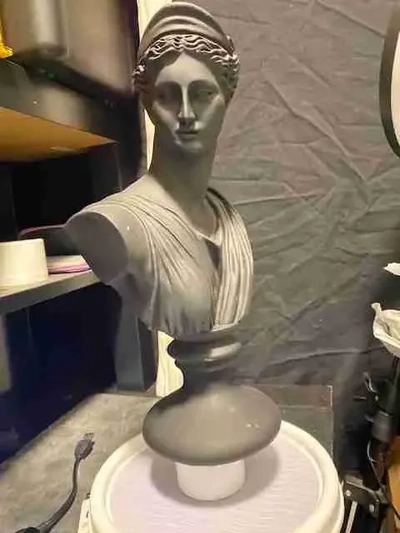 statue fille 3d modèles télécharger créalité nuage 3d print model - Mito3D