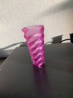 swirl vase Home Decor 3d print model - Mito3D