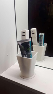 diş fırça ev halkı 3d print model - Mito3D