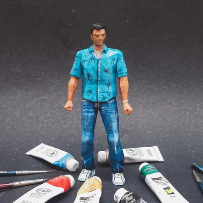 tommy vercetti- gta vice city game- hand painted 3d models download creality cloud men 3d print model - Mito3D
