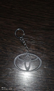 toyota keychain Others 3d print model - Mito3D
