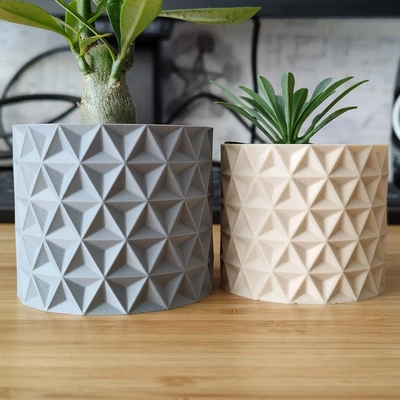geleneksel üçgen bitki tencere ekici vazo mod 3d modeller indir creality bulut ev dekor 3d print model - Mito3D