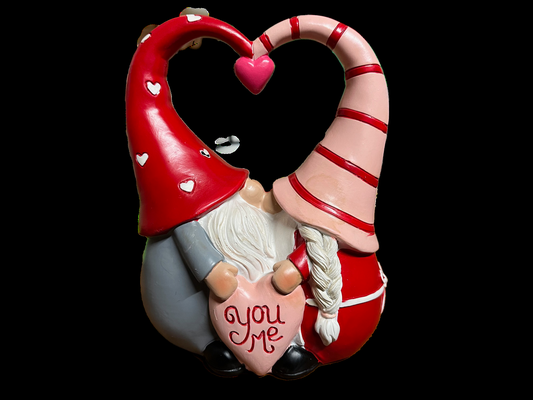valentines gnomes kissing in love holding me heart 3d models download creality cloud fictional characters 3d print model - Mito3D
