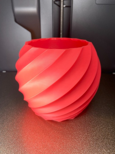 vase 1 spirale plante pot 3d modèles télécharger créalité nuage accueil maison décor 3d print model - Mito3D
