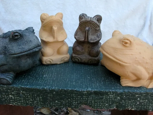 yoga frosch garten kröte 3d modelle download realität wolke 3d print model - Mito3D