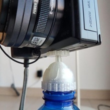 10 Gramm Flasche Stativ Gadget Deckel Kamera openscad Sprudel 3d print model - Mito3D