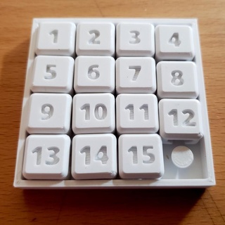 15 Puzzle sliding square fünfzehn gleiten Quadrat Mathematik Stengel freecad 3d print model - Mito3D