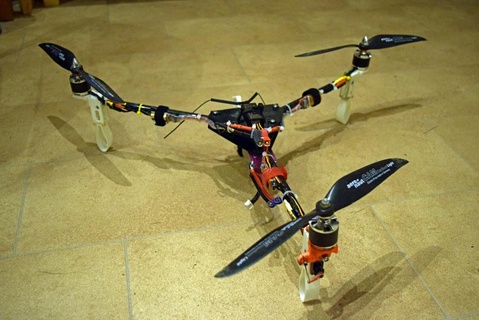 160503 tricopter 01 Hubschrauber drohne fpv Trikopter Multikopter Fahrzeuge 3d print model - Mito3D