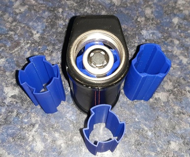 18650 26650 lithium ion batterie adaptateur manche 3d print model - Mito3D