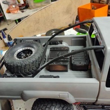 1 10 accessoire boîte outils Jeu Toyota Hilux ramasser rc4wd trailfinder gélande élément enduro Roche ramper corps 4 coureur koh Roi marteaux 4619 3d print model - Mito3D