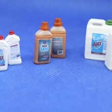 1 12 Reinigung Flaschen Miniatur liefert 1to12 Puppenhaus 3d print model - Mito3D