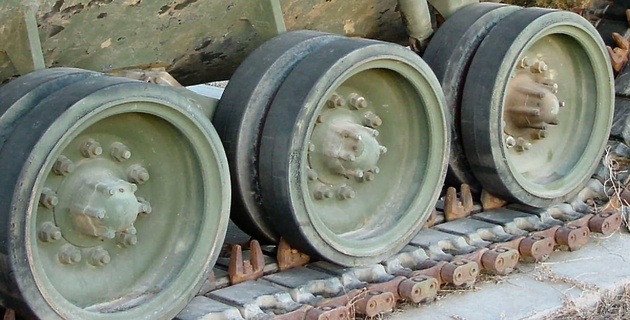 1 35 m60a1 a3 steel drive wheels 1 35 military m60 tank magach  3d print model - Mito3D