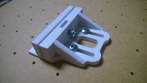 1in base tensionável suave mandíbula vício cnc braçadeira pegboard Shapeoko shapeoko2 torno máquina Ferramentas 3d print model - Mito3D