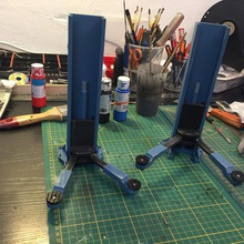 2-colonne pont 1 10 non-motorisés divers outil de outils diorama garage la dérive crawler l'échelle rc gang 93 car 3d print model - Mito3D