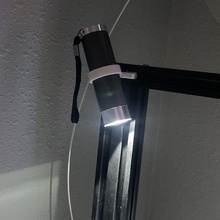 25mm Taschenlampe Anhang Werkzeug Halterung Ender 3 Profi Aluminium Extrusion 3d print model - Mito3D