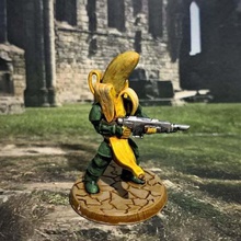 28mm banana space guard laser gun game games miniature mini lazer lasgun lasergun knight figure fantasy 3d print model - Mito3D