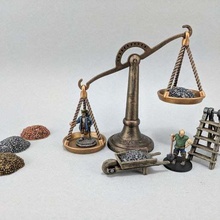 28mm treasure scale game toy accessories wheelbarrow warhammer fantasy wargaming tabletop scatter terrain rpg roleplaying pathfinder miniature ladder gaming dungeons dragons dnd coins boardgame 40k 3d print model - Mito3D