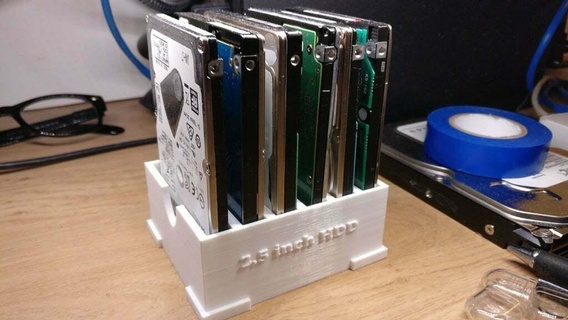 2 5 pollice HDD titolare supporto 3d print model - Mito3D