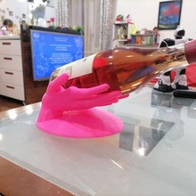 2 hand wine bottle holder decoration decor 3d print model - Mito3D