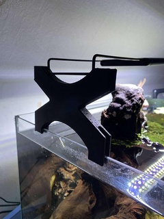 2in1 Aquarium Lampe Halter Unterstützung Tier Gadget nützlich 3d print model - Mito3D