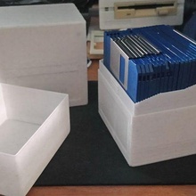 35 floppy disco Conservazione scatola coperchio 20 dischi commodoro 64 guidare 3d print model - Mito3D