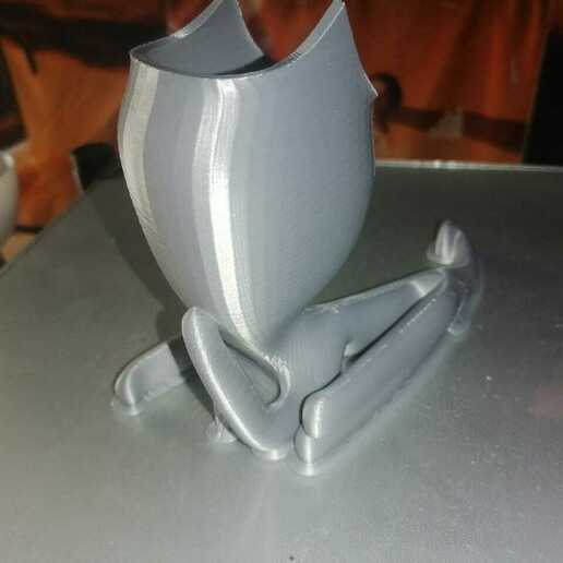 3 robert gato maceta planta 3D print model - Mito3D